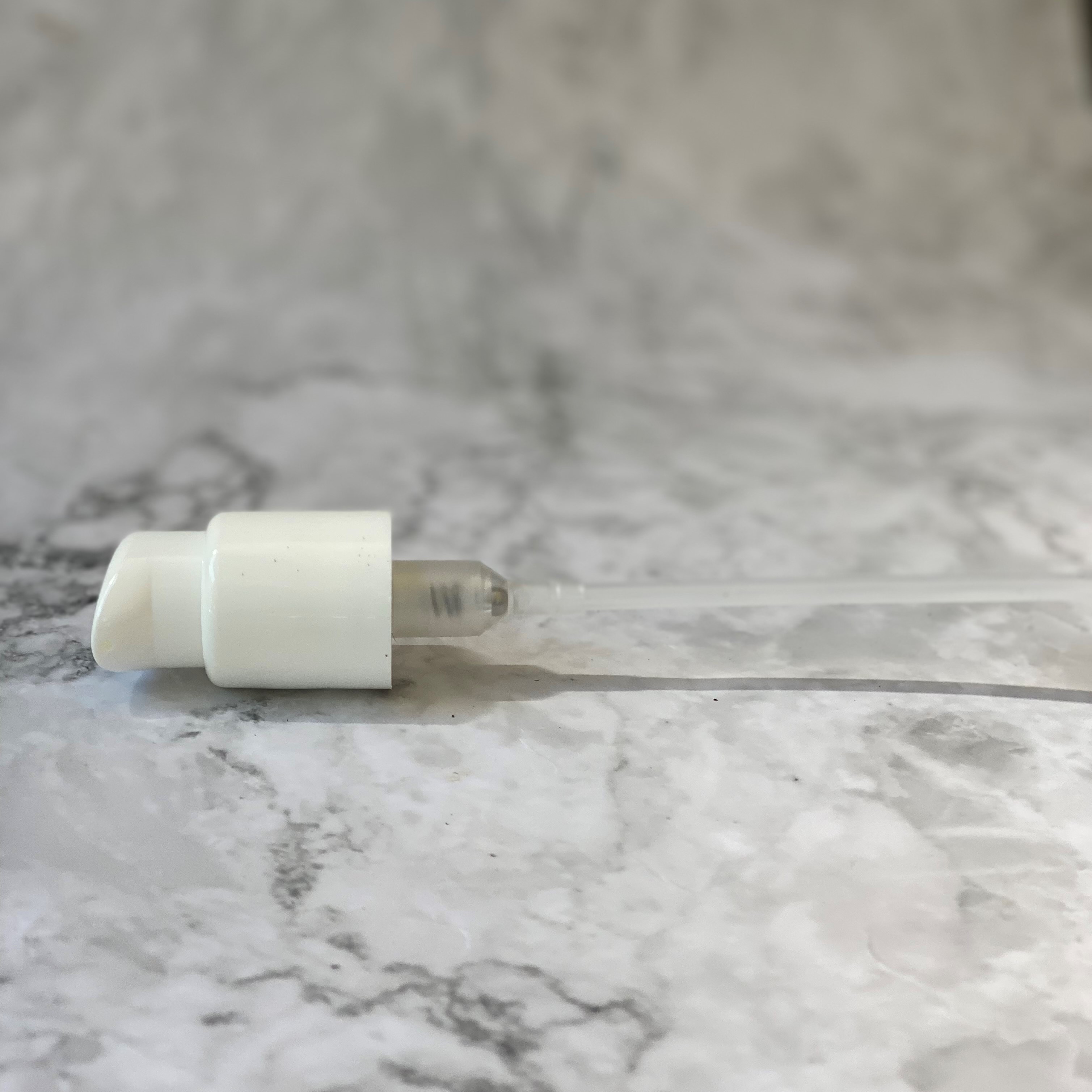 Pumpe P22 weiss für Ölflaschen