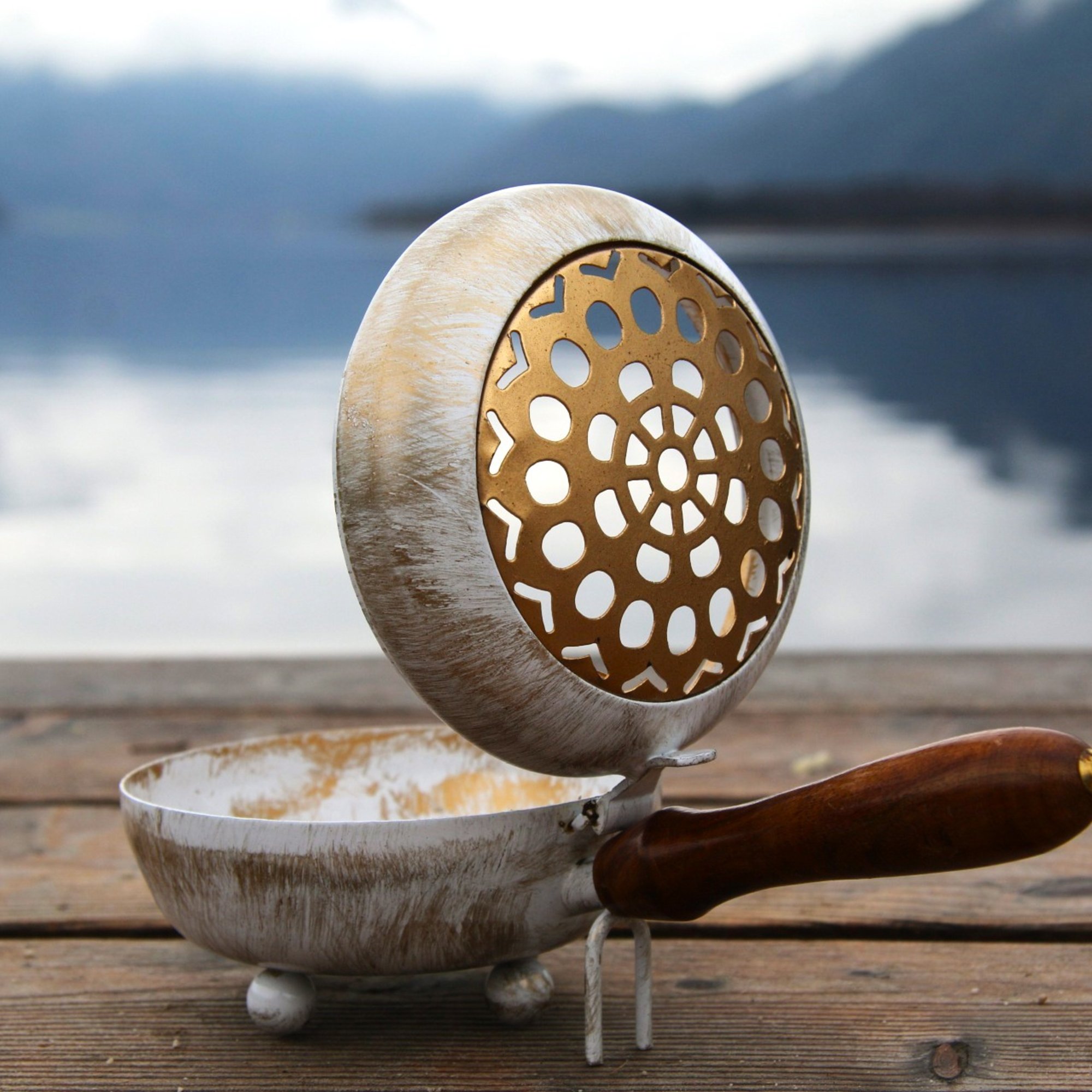 Räucherpfanne Weisheit gold weiss, 1 Stück – Kräuterparadies seit 1887